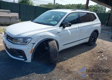 2021 Volkswagen Tiguan 2.0T Se/2.0T Se R-Line Black/2.0T Sel z USA, uszkodzony, nr VIN 3VV2B7AX7MM071031